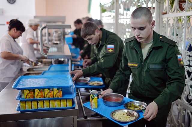 АО «Военторг» и просрочка: чем кормят солдат армии и спасателей МЧС