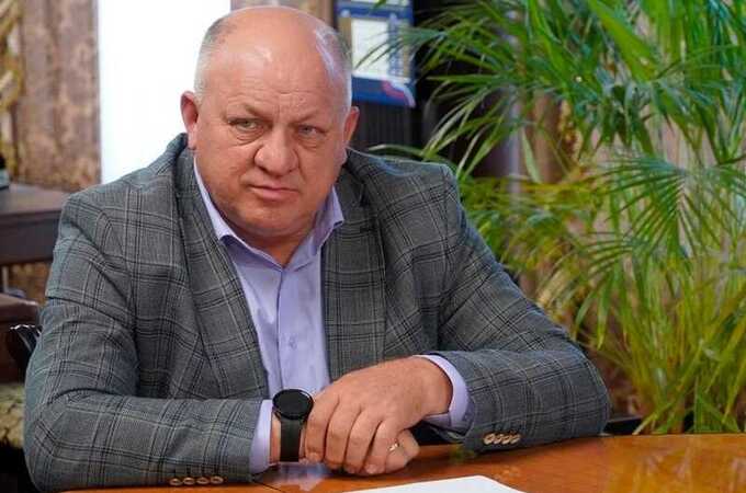 Бывшего главу администрации Керчи Брусакова обвинили в строительстве АЗС без документов