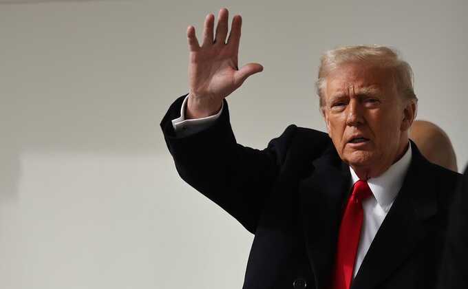 Трамп опубликовал статью о возможных вторичных санкциях против России